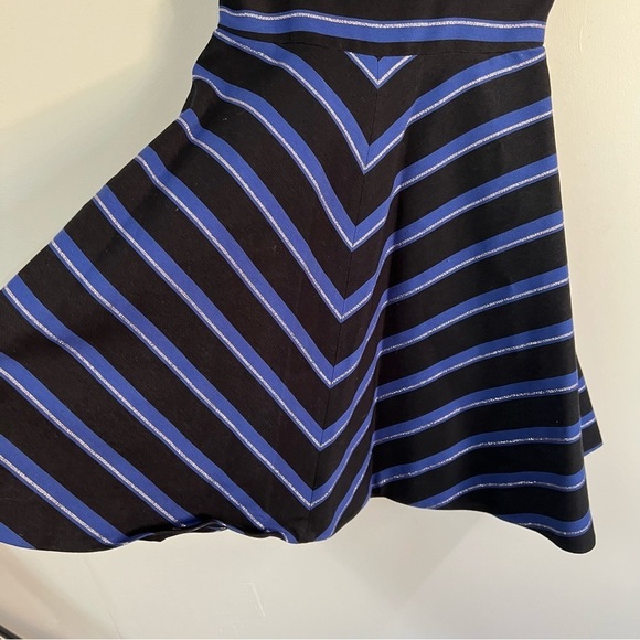 *NEW* Halston Heritage Strapless Metallic Stripe Fit Flare Dress - Picture 6 of 11